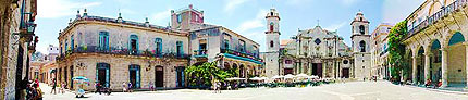 Description: Havana's Cathedral Square.
